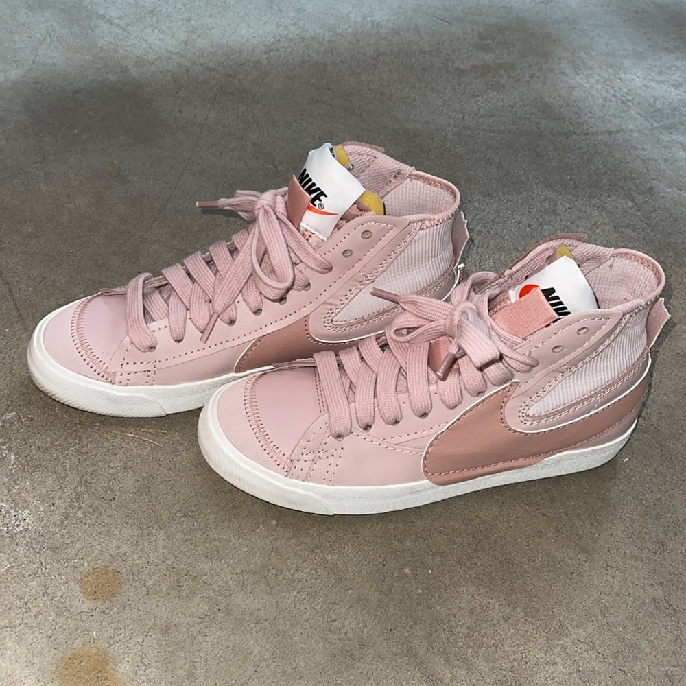 Nike Blazer Mid ‘77 Jumbo